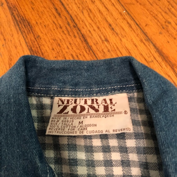 Women's Stripe Denim Vest Medium - Picture 4 of 5